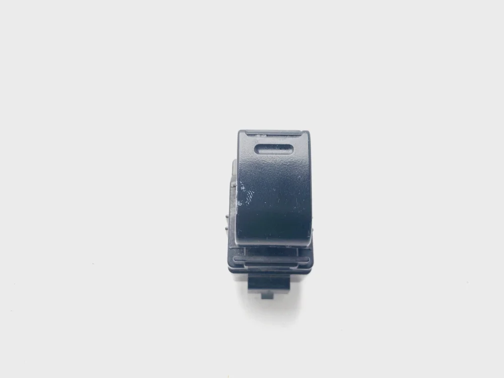 MANDO ELEVALUNAS DELANTERO DERECHO TOYOTA PRIUS 7423147080-8874360 Ocasión Especial